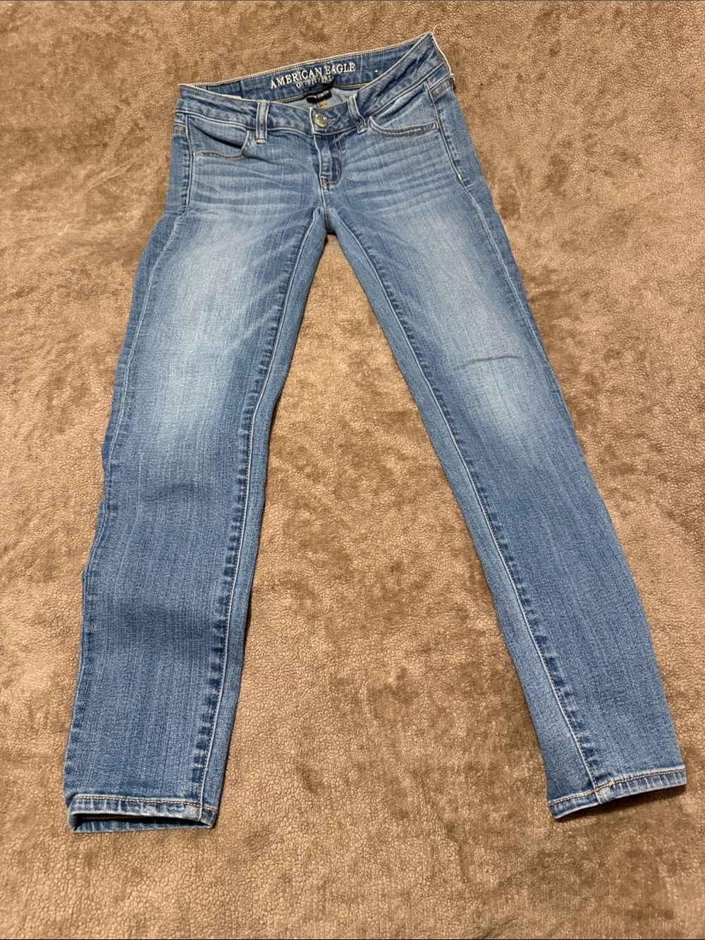 American Eagle Outfitters Light Blue Skinny Jeans